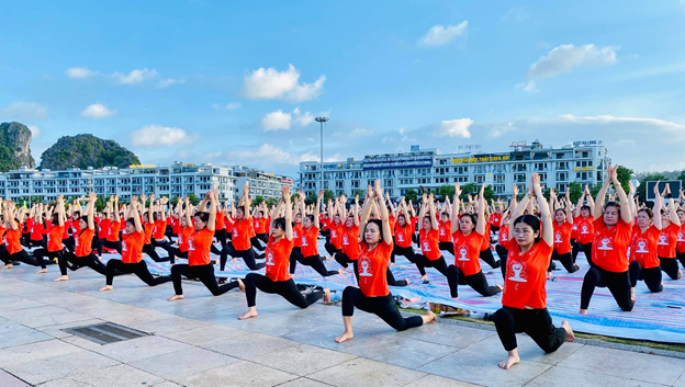 Yoga in Viet Nam - Chintan