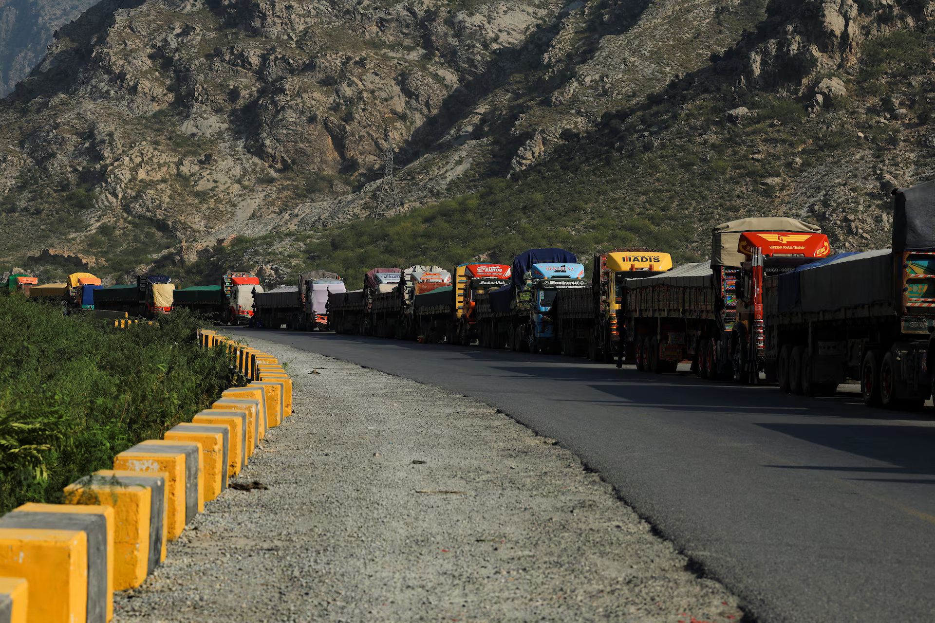 Afghanistan Explores a New Commercial Route via Central Asia
